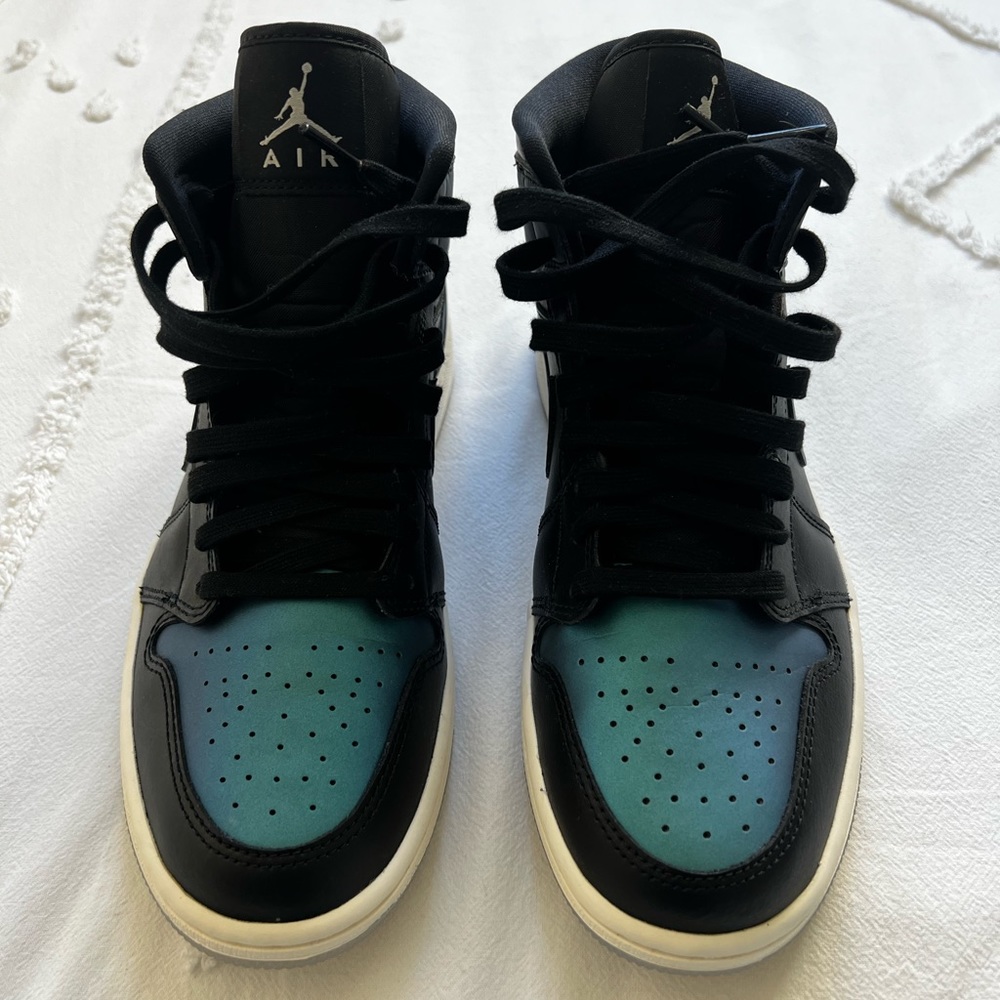 Nike Air Jordan, Size 8